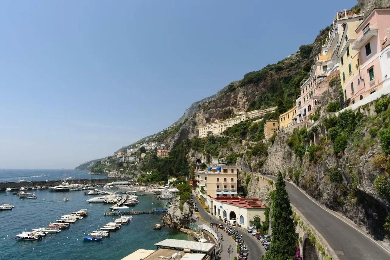 Guest house Dimore De Luca- Sea View Amalfi